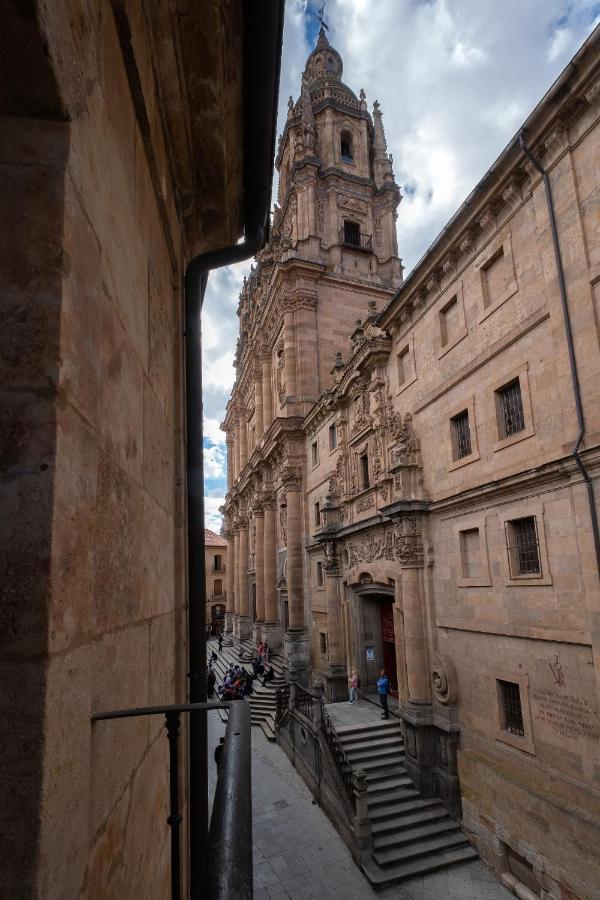 Estudio En La Calle Mas Bonita De Salamanca Buitenkant foto